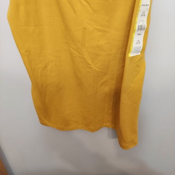 New swoop tank top layering mustard yellow Lg nwt - Picture 3 of 6